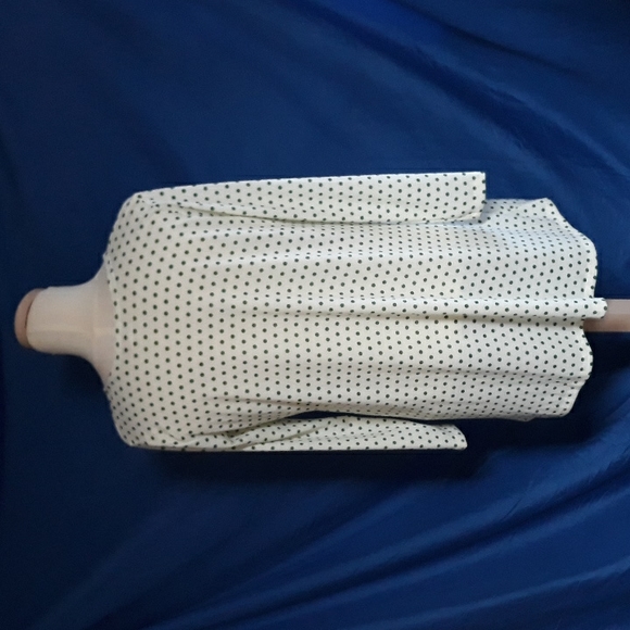 LuLaRoe Polkadot Cardigan - Picture 3 of 6